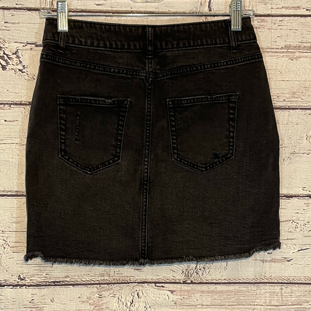 WILD FABLE Jean Mini Skirt Stretchy Distressed Black-4 - Picture 2 of 2